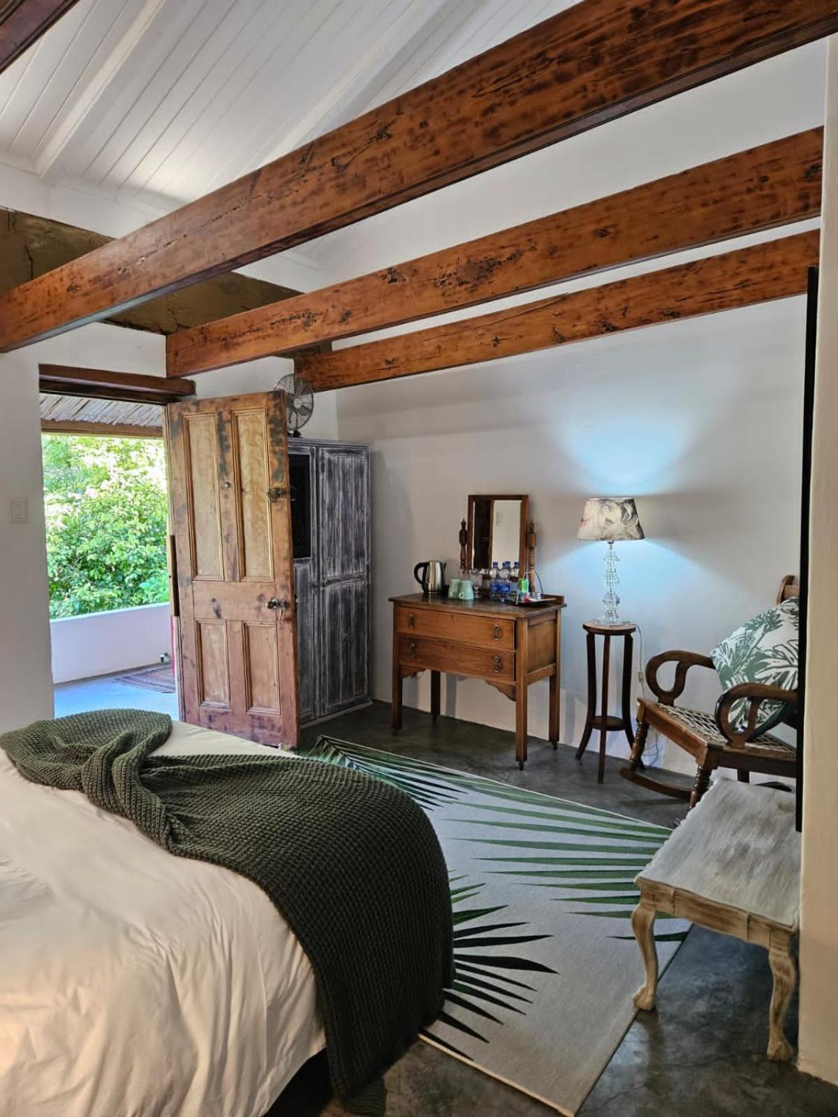 קניסנה The Riverdeck Accommodation And Backpackers מראה חיצוני תמונה